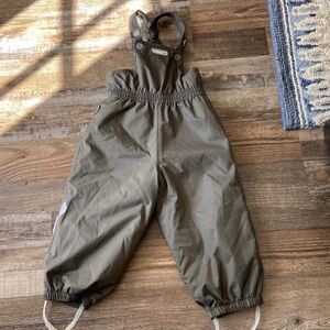 Reima Tec waterproof outdoor snow pants/bibs size 2T